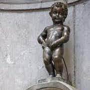 Le Manneken-Pis, statue emblématique de Bruxelles