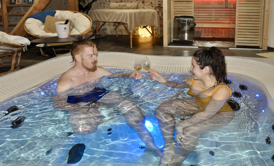 Bacam spa loveroom yonne