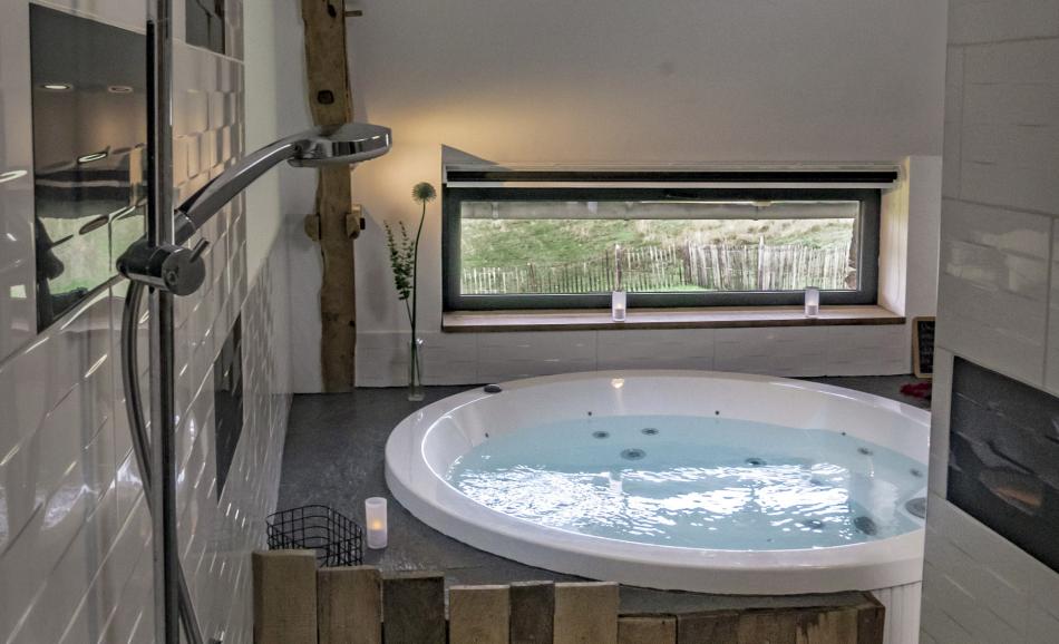 les hauts de bagadou jacuzzi