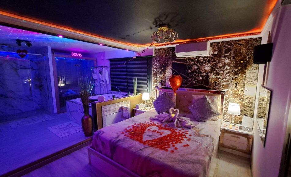 Love room à Carpentras L'Aurore