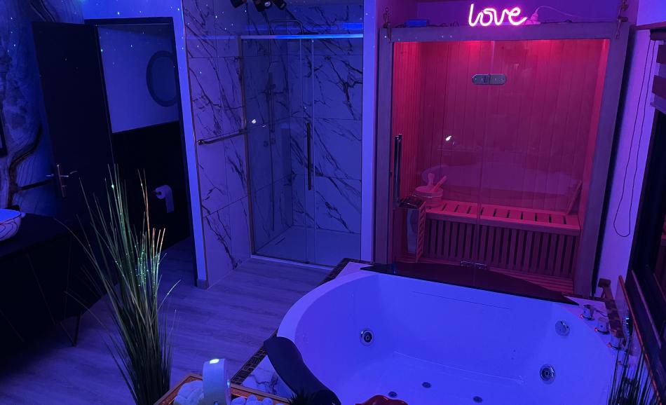 Love room à Carpentras L'Aurore