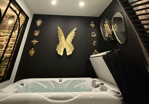 Ecrin de Charme - love room Mont Saint Michel