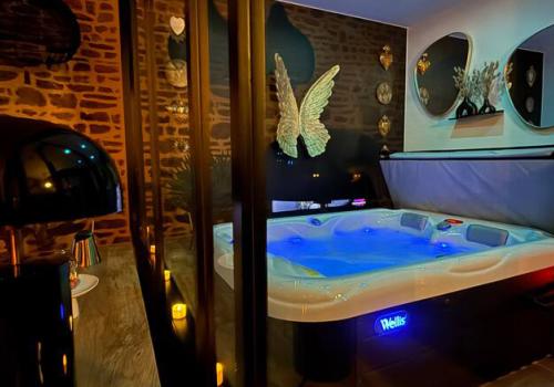 Ecrin de Charme - love room Manche