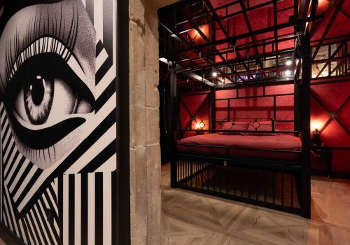 Le Donjon loveroom Lyon