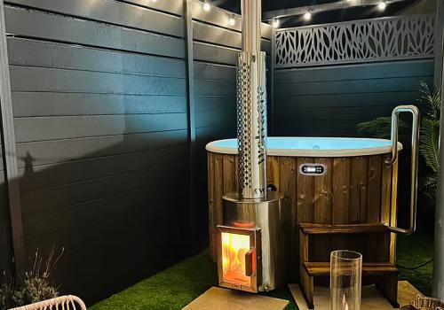 Nuit insolite en Bourgogne dans la cabane spa du Domaine du Moulin