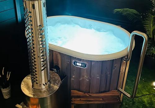 Nuit insolite en Bourgogne dans la cabane spa du Domaine du Moulin