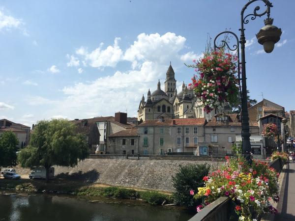     Week-end en amoureux à Périgueux
