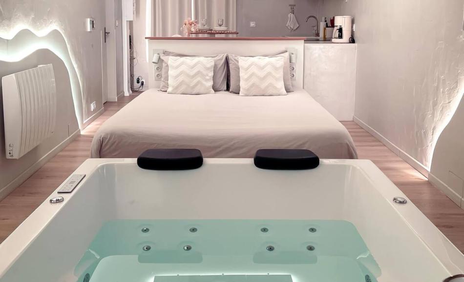 A la folie loft & spa - loveroom entre Cholet et Ancenis