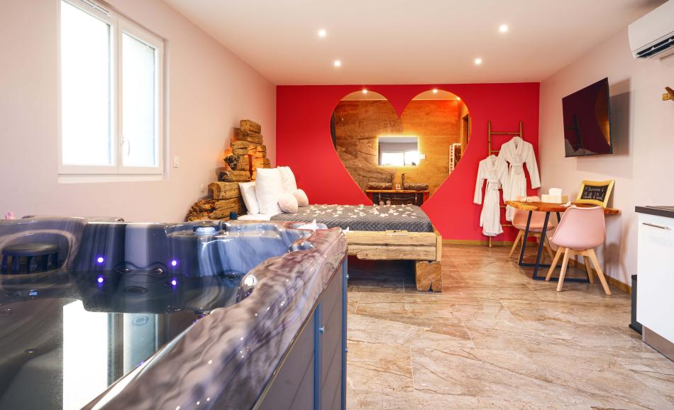 Les biquettes amoureuses gite avec jacuzzi privatif en Alsace Bisou Sucré