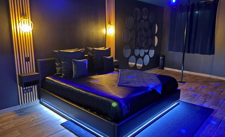 Doux Bleu Jeux - Love room Niort