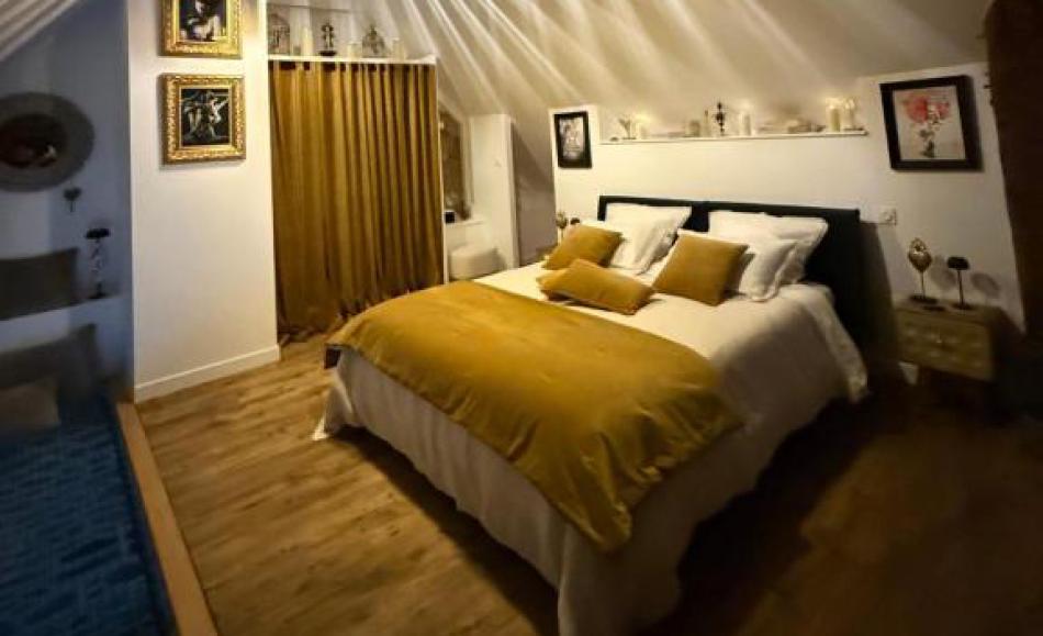 Ecrin de Charme - love room Granville