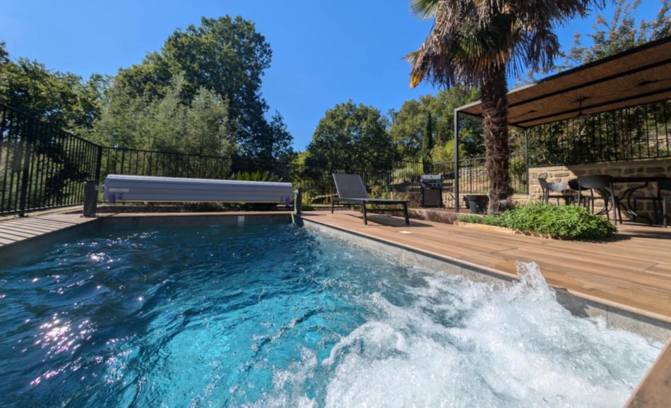 Gite romantique en Ardèche Escapade amoureuse ardéchoise