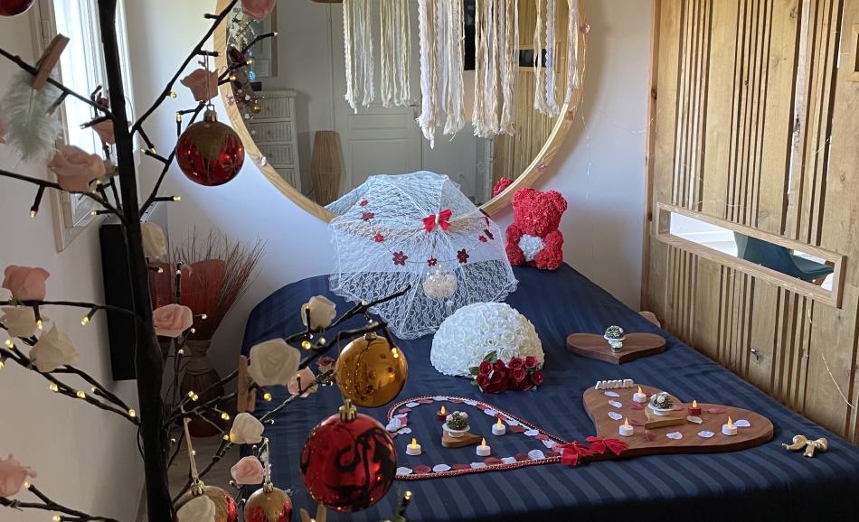 Chambre avec jacuzzi privatif Limoges décoration romantique