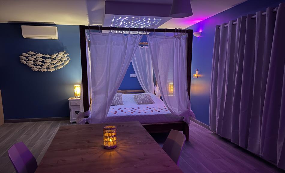 Loveroom Gard Suite Santorin weekend en amoureux