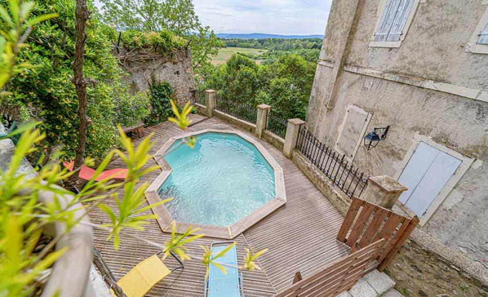 La Tour des Remparts Chambre avec jacuzzi privatif Drôme Ardèche