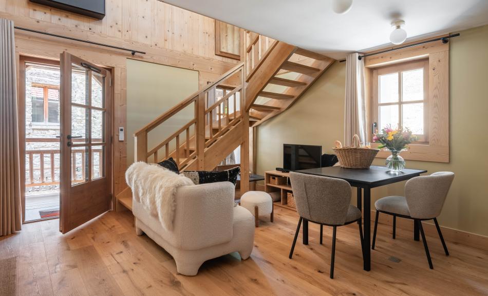 Le Cellier & Spa : loveroom avec spa privatif en Isère