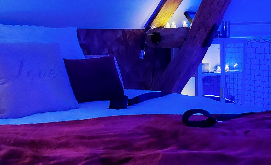 Love et Sens - love room Berry Indre chambre érotique