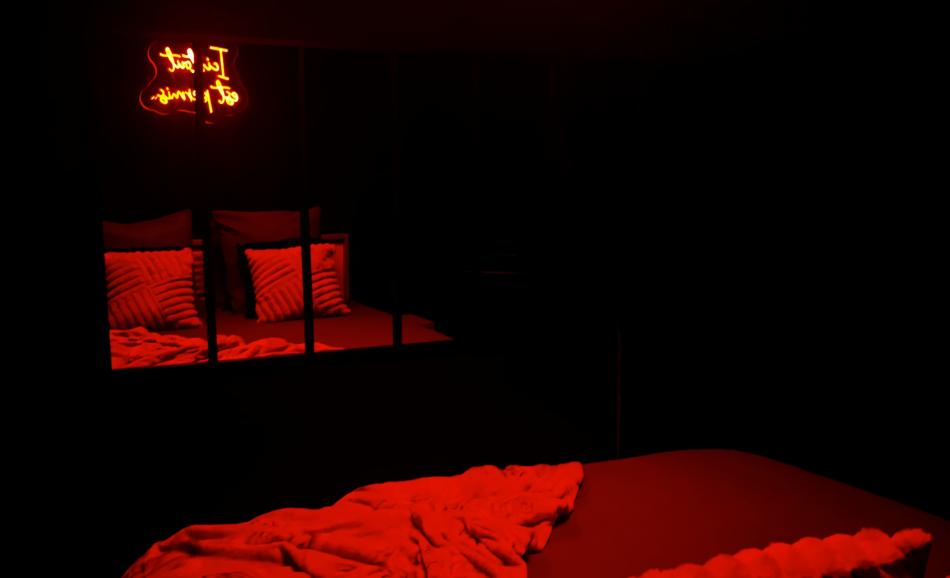 Love room à Carpentras avec spa privatif Eden House