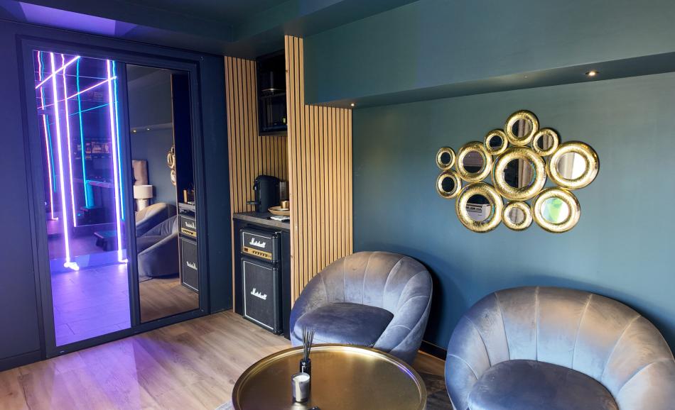 Mirror Room loveroom dans le Var