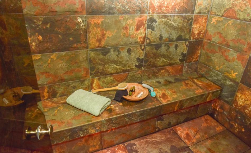 Takae loveroom en PACA