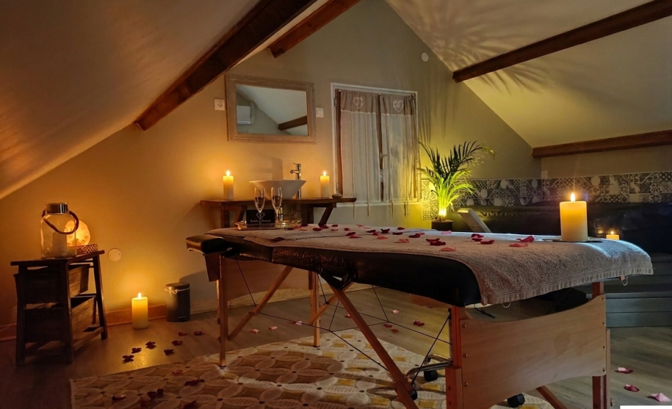 la chambre romantique Ecrin d'Amour loveroom en Dordogne