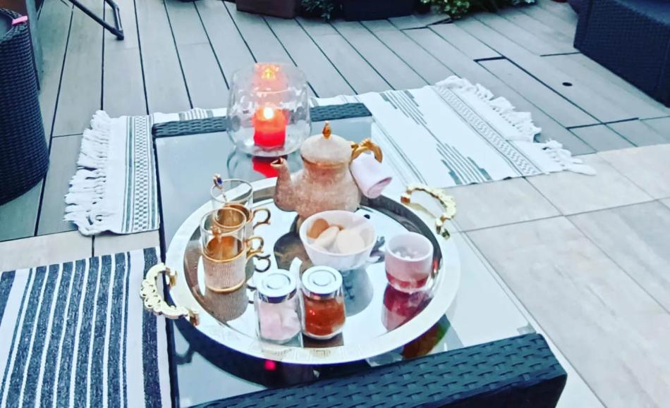 spa de la lune chambre d'hotes clichy sous bois service à thé marocain