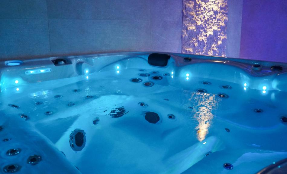 Villa Amédéo love room avec jacuzzi dans le var